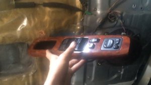 Camry XV30 сломан стеклоподъемник