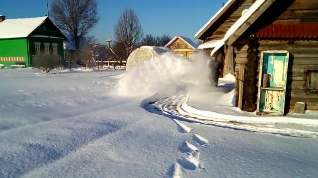 Мотоблок Нева МБ 2 + снегоуборщик.(2) смотреть онлайн