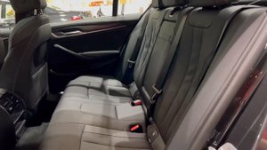 2022 BMW 530i xDrive in Dark Graphite