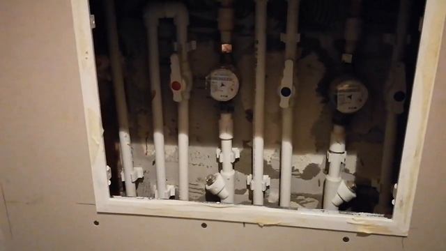 Ремонт в туалете / Цвет ШОК /Проблемы с мастерами / смотреть онлайн