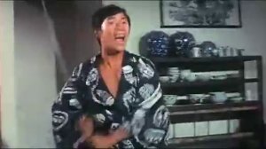 Angela Mao Ying vs. Sammo Hung and a bunch of dudes