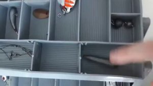 ОБЗОР РЫБОЛОВНОГО ЯЩИКА - ,,ТРИ КИТА"!