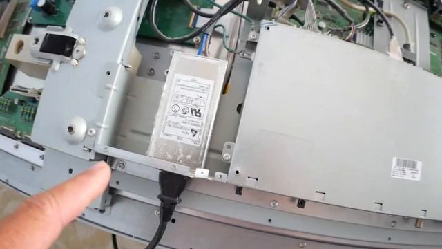 Fix your Philips Plasma 50" TV (50PF9630A/37) смотреть онлайн