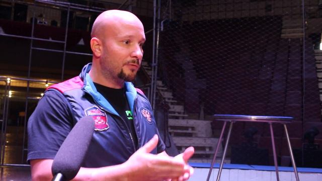 Артур Багдасаров рассказывает о случае с тигром смотреть онлайн