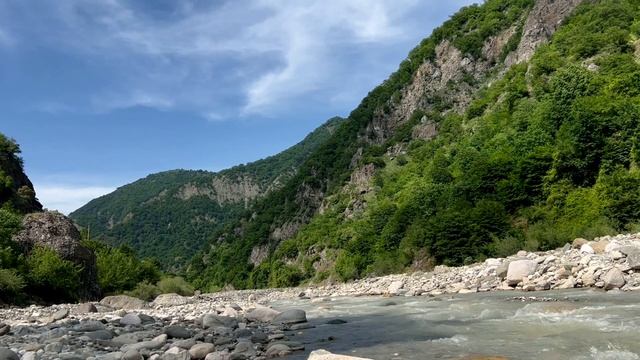 Calming sound of mountain river.Sounds of nature.Relaxation,sleep and restoration of the nervous смотреть онлайн