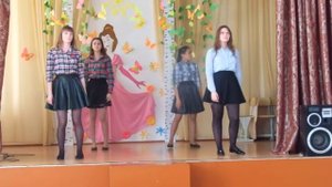 Танец на 8 марта, Целинная СШ 2017г