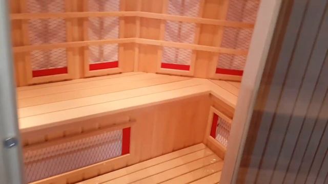 ИК-сауна ИНОЙ НОЙ. 42 - Готовая ИК-сауна. Вид снаружи и внутри. смотреть онлайн