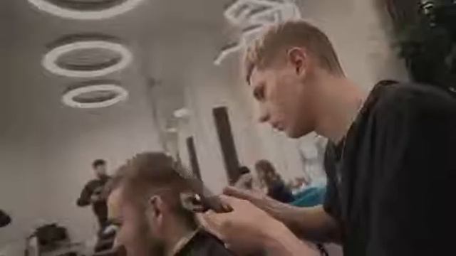 САЛОН КАК САЛОН - НОВОЕ ПРОСТРАНСТВО КРАСОТЫ В ГОРОДЕ ПУШКИН смотреть онлайн