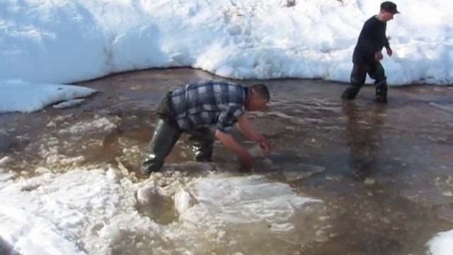 Весенняя рыбалка на ЯМАЛЕ