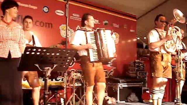 Slavko Avsenik Trompetenecho, na golice - Der Alpenkönig & Friends смотреть онлайн