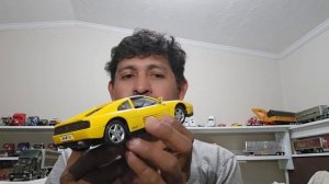 Ferrari 348 ts, escala 1/24 ( maisto)