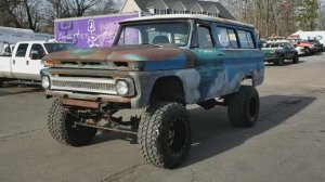 1964 Chevrolet Suburban. Big Block Chevy