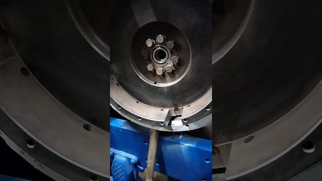 Т 150 к Установка сцепления смотреть онлайн