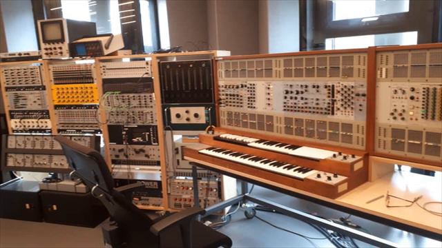 ARP 2500 DEEP-SONICS (VIII) смотреть онлайн