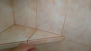 Полки из кафельной плитки для ванной комнаты