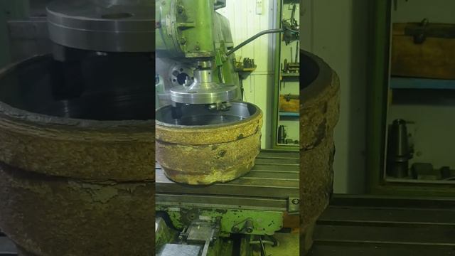 Проточка или расточка тормозного барабана SCANIA ЧАСТ 2( концовка) смотреть онлайн