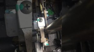 Сhevrolet Spark рычаг селектора не переключается с режима парковка (моя причина)