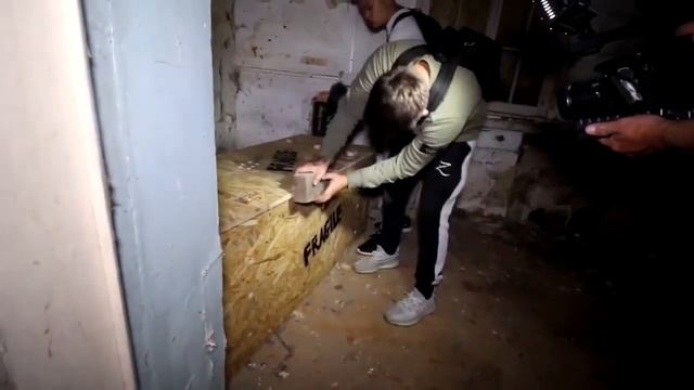 10 Страшных Вещей в Подвале, Снятых На Камеру ч 2! смотреть онлайн