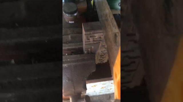 Как разрезать полимерпесчаную плитку