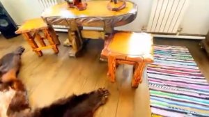 Мебель, создающая уют.  Мебель под старину из дерева Абажур доставка по РФ Двери под старину, сунду