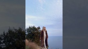 Скажи, откуда ты взялась