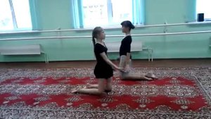 Танец гимнасток