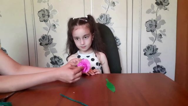 Делаем цветы с бумаги. поделки самоделки своими руками. смотреть онлайн
