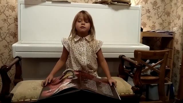 Соня Гурьева рассказывает ''Сказку о мертвой царевне и о семи богатырях'' смотреть онлайн