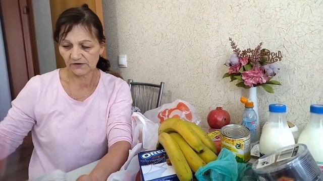 влог пошли в храм ставить свечки, мелкие покупочки, весим гирлянду, гуляем с внуками смотреть онлайн