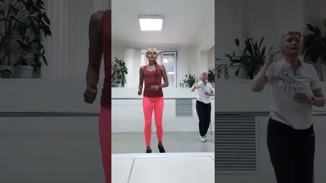 ФИТНЕС РАЗМИНКА смотреть онлайн