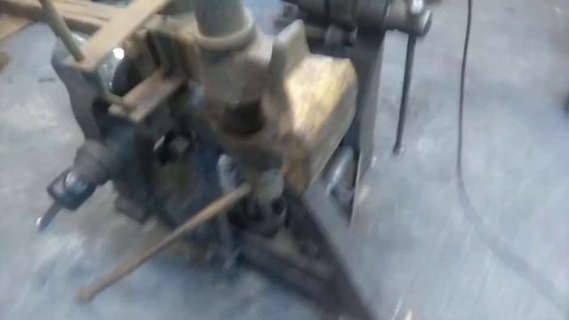 Тиски кузнечные, начало ремонта. "инструмента много не бывает" смотреть онлайн