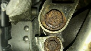 Снимаем и чистим теплообменник и клапан EGR на Opel Astra J CDTI