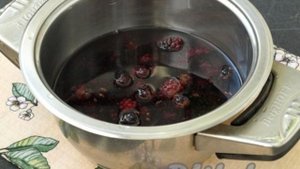 Желе из ежевики с желатином