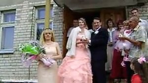 Мы выпускаем голубей на нашей свадьбе!!!