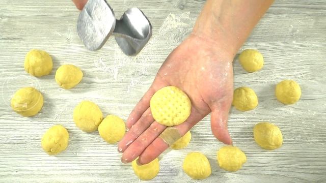 ДУХОВКА БОЛЬШЕ НЕ НУЖНА! Самое быстрое печенье к чаю на сухой сковороде за 5 минут
