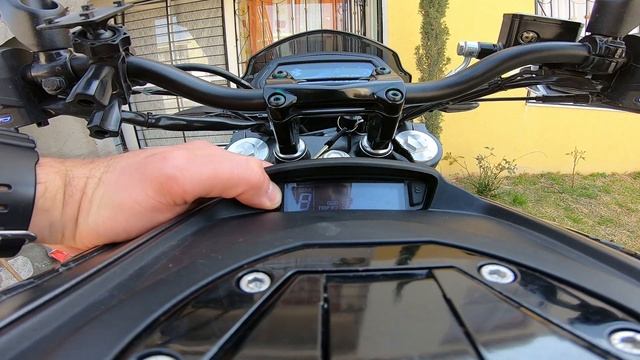 Como quitar testigo/indicador de servicio a motocicleta Dominar 400 UG / 2.0 (Pulsar 200 NS, RS, AS смотреть онлайн
