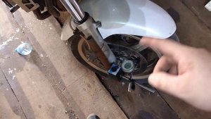 Передний тормозной диск Хонда сб 1300 биение второго диска