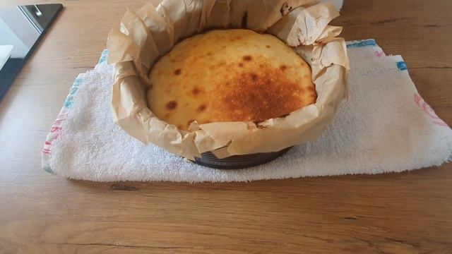 ТВОРОЖНО-ЯГОДНЫЙ ПИРОГ СО ШТРЕЙЗЕЛЕМ // КЕТО ВКУСНЯШКИ // LOW CARB смотреть онлайн