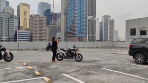 Test Driving the Voge 500AC | Jinno Rufino of Motodeal