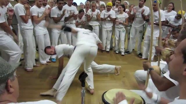 Professor Baz & Instrutor Simba Charlotte 2013 смотреть онлайн