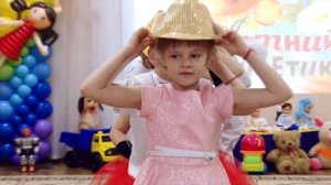 Танец на выпускном в детском саду "Привет, лето!"