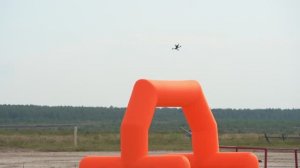 На полигоне Алабино в рамках форума «АРМИЯ-2023» прошли соревнования операторов FPV-дронов