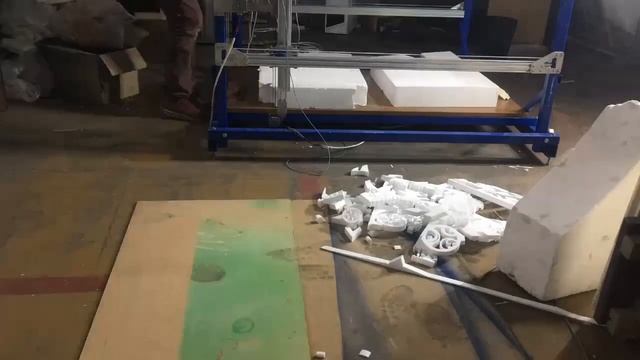 Станок фигурной резки пенопласта с независимыми порталами. смотреть онлайн