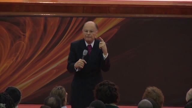 Почитайте свое слово и будьте избранным - Епископ Маседо смотреть онлайн