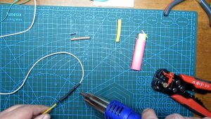 Кварцевый обогреватель из плитки ГРЕС 1200 на 600 мм с конвектором.