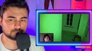 НЕОБЪЯСНИМОЕ смотрит страшное видео с паранормальным от  ДИМЫ МАСЛЕННИКОВА