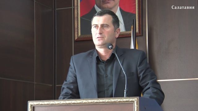 Аппаратное совещание в администрации МР Казбековский район 14.11.2023 смотреть онлайн