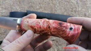 Нож из стали М390 в красном  Покрасил ноготь