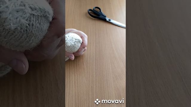 Дырка на шерстяном носке, штопаем дырку смотреть онлайн