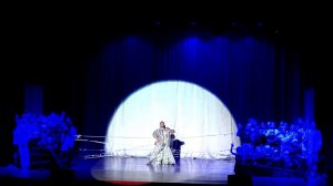 Танец Трио заключённых